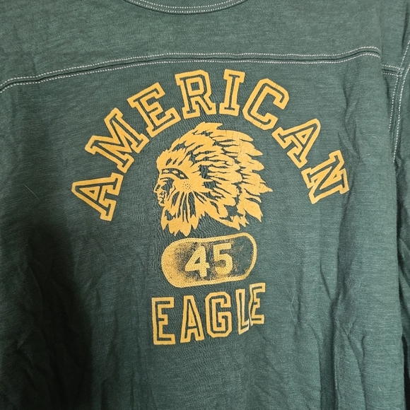 American Eagle Long Sleeved Green Indian Graphic Shirt Size Large - Picture 3 of 8